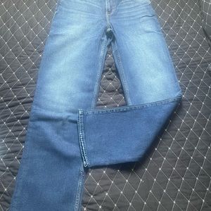 Ultra High Rise Dad-Jeans, new never worn